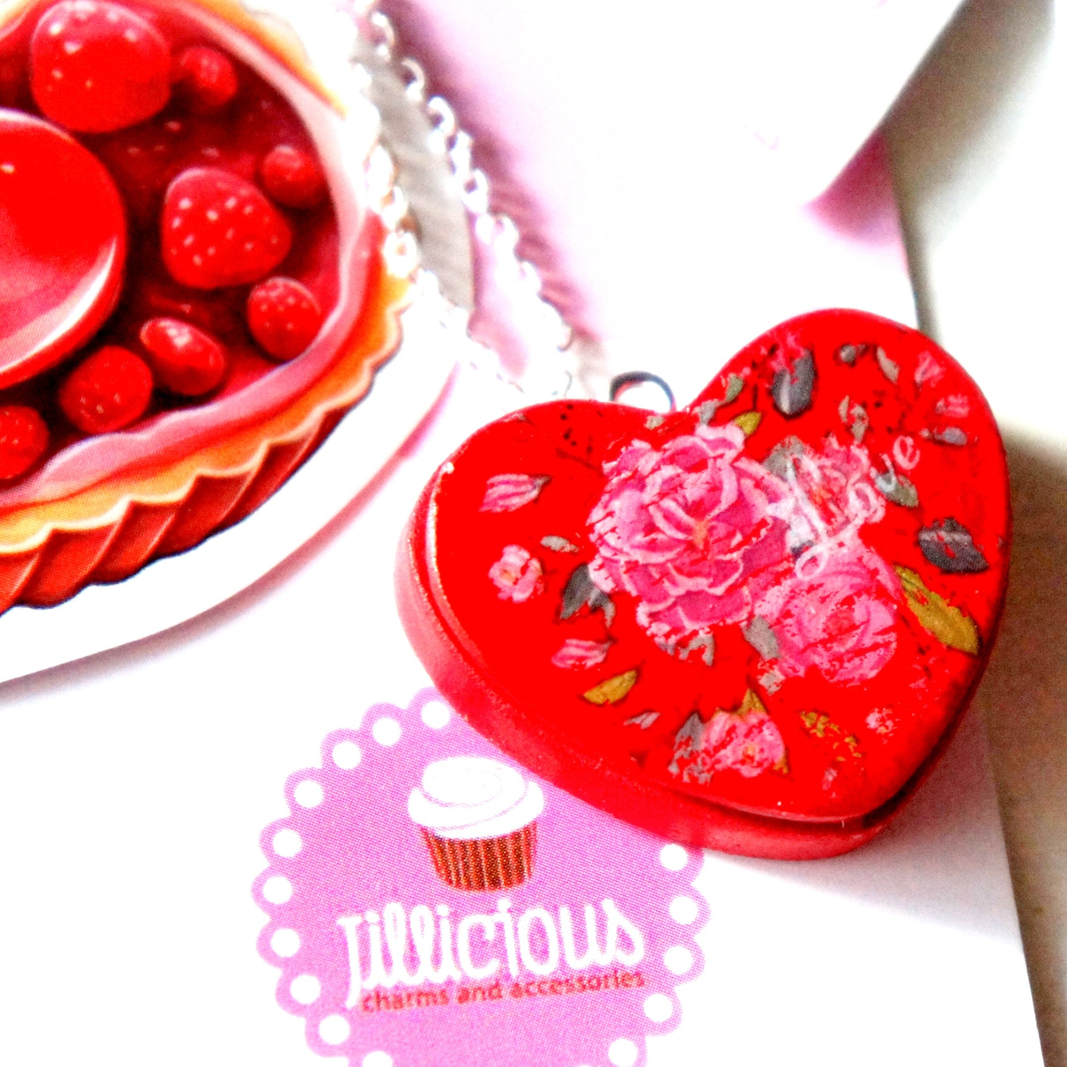 Heart Cookie Box Necklace